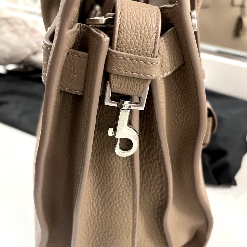 Reduced!! Saint Laurent Sac de Jour Small Taupe Soft Grained leather - Picture 8 of 15